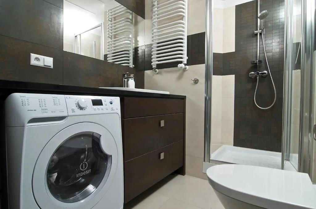 Silver Apartments فروتسواف